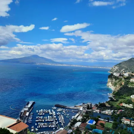 La Torretta Sea View Bed & Breakfast *