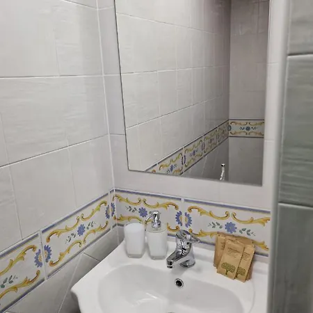 La Torretta Sea View Bed & Breakfast *
