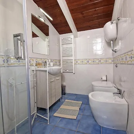 La Torretta Sea View Bed & Breakfast