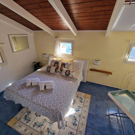 Bed & Breakfast La Torretta Sea View